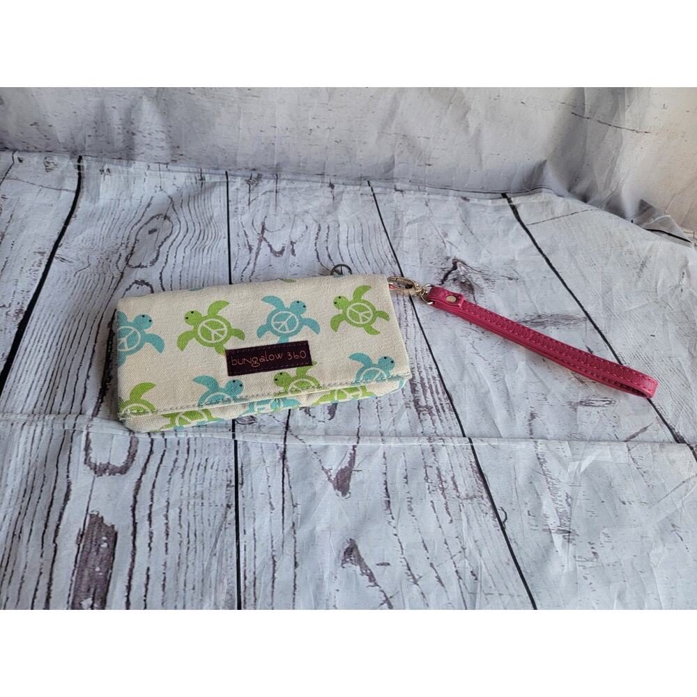 Bungalow 360 Canvas Wristlet Peace  sea Turtles 7x3.5 Zip Hook Loop Closure
